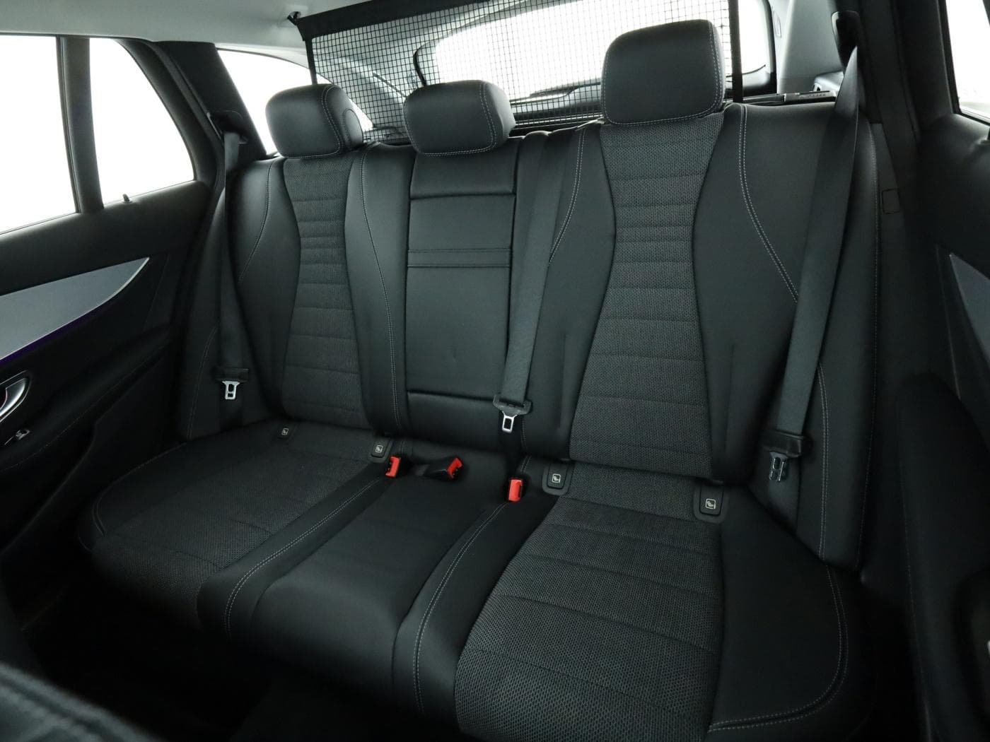 Mercedes-Benz E 300 de T Bild 18