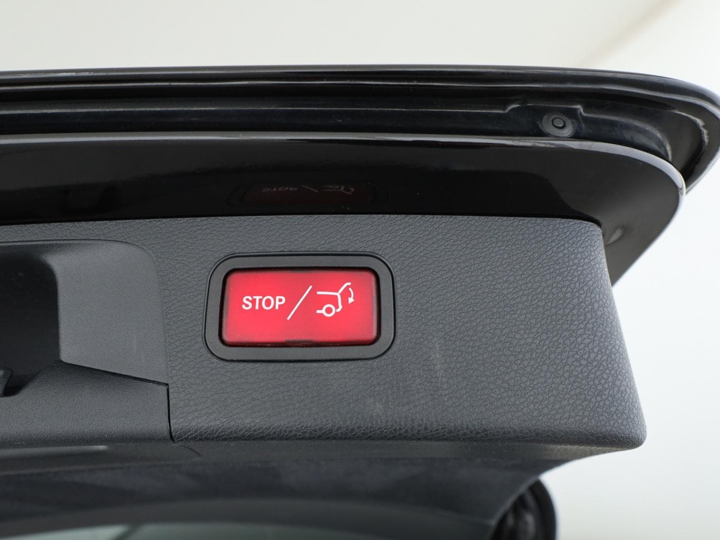 Mercedes-Benz E 300 de T Bild 23