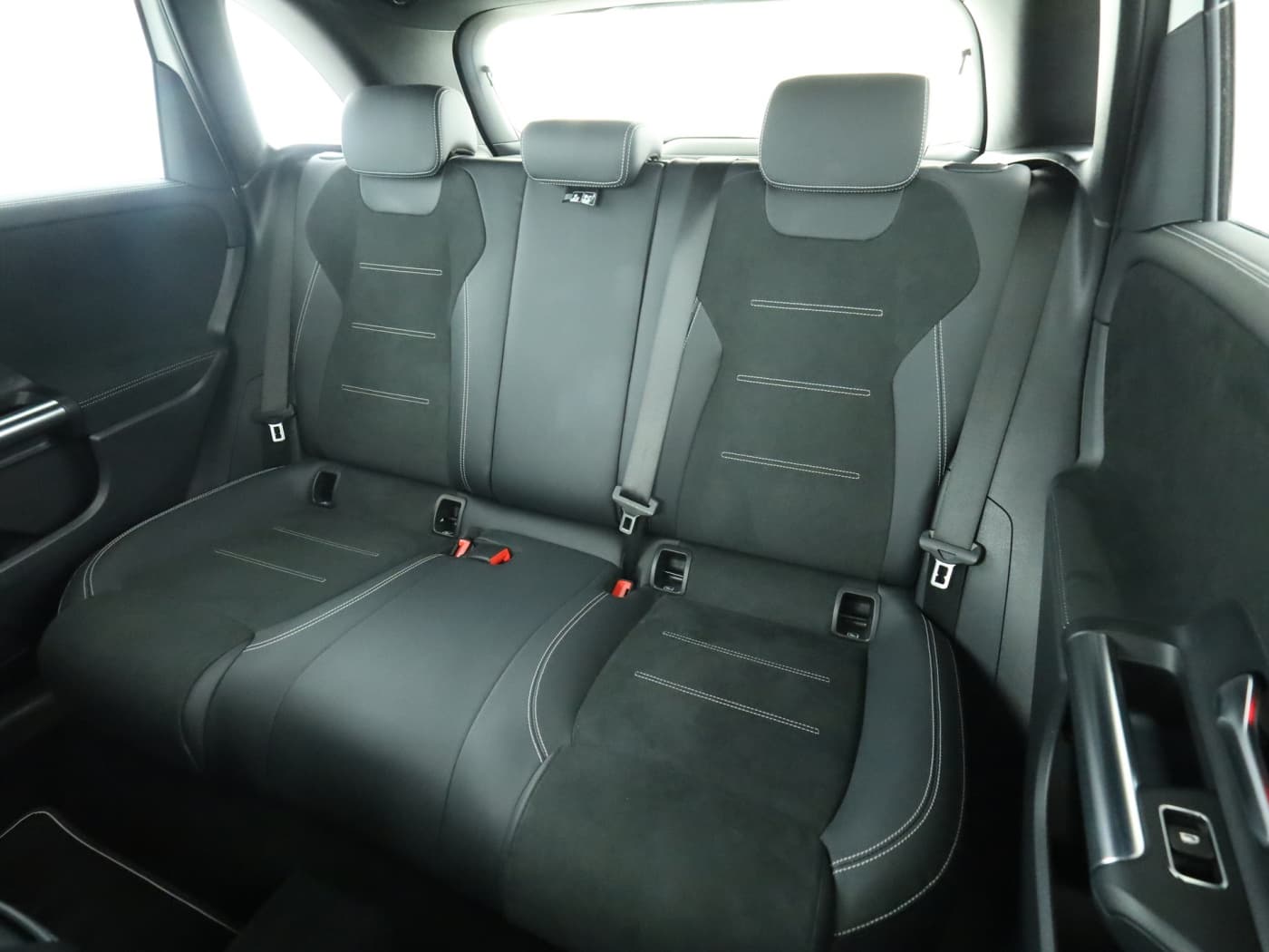 Mercedes-Benz B 200 Bild 18