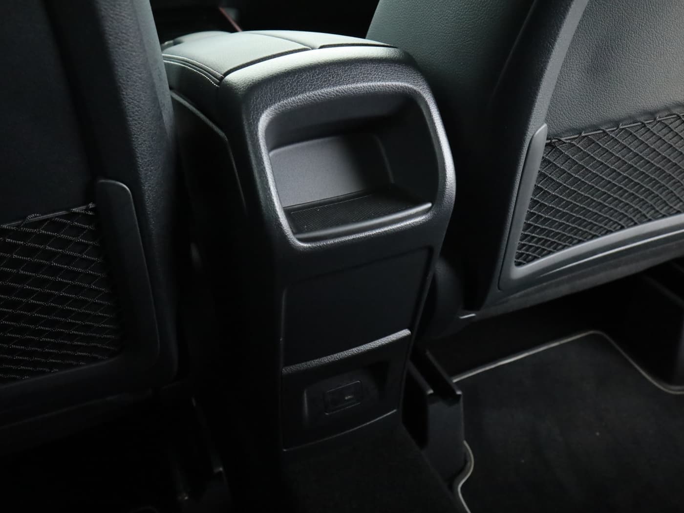 Mercedes-Benz B 200 Bild 23