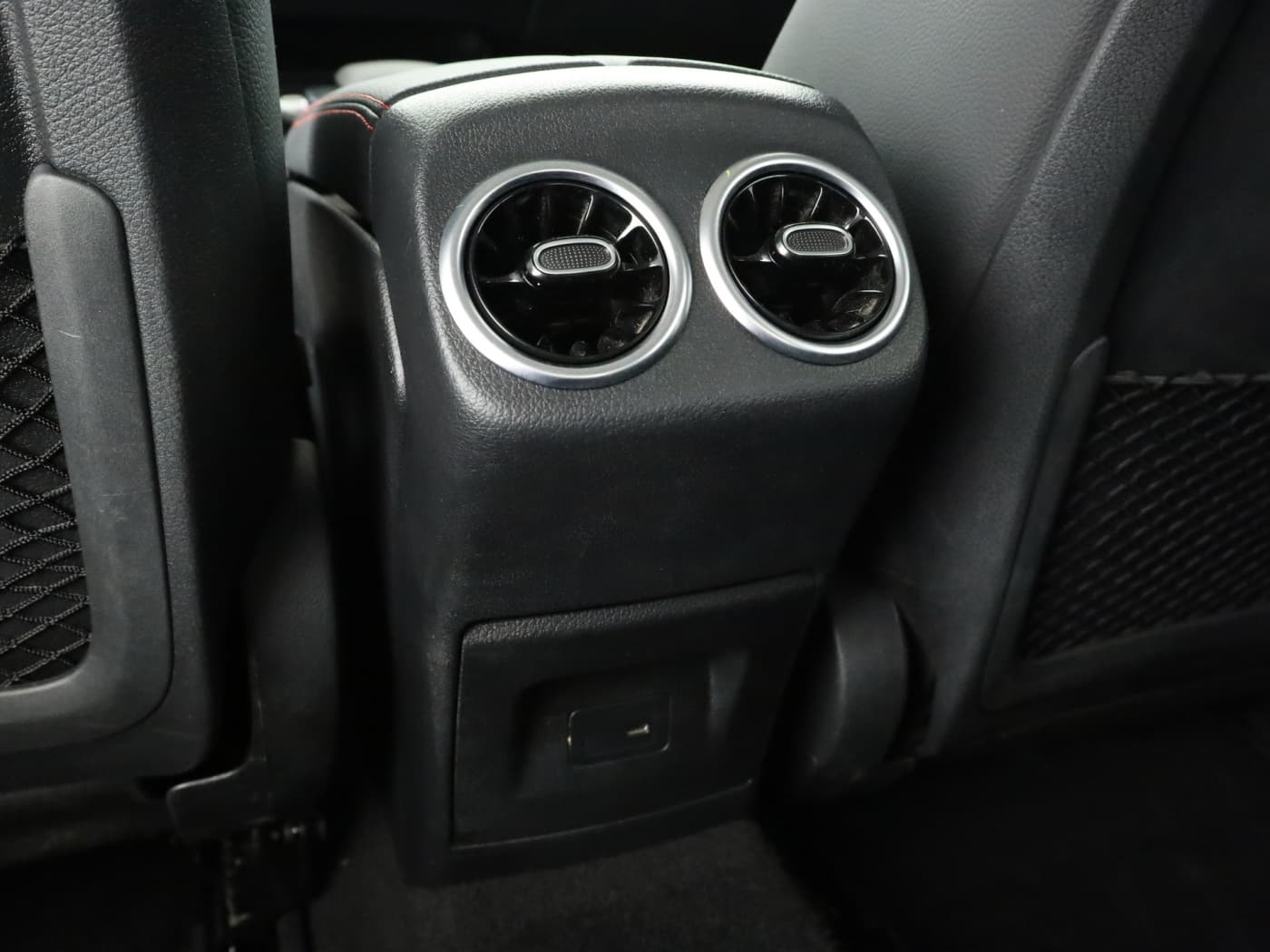 Mercedes-Benz A 250 e Bild 25