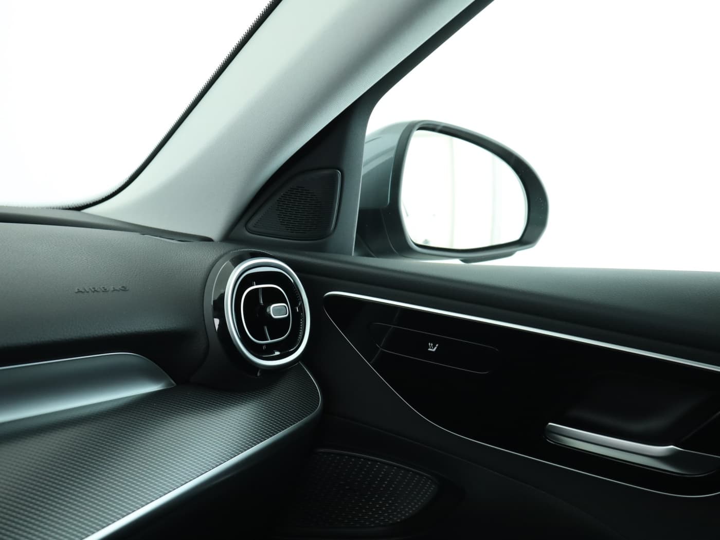 Mercedes-Benz C 200 Bild 16