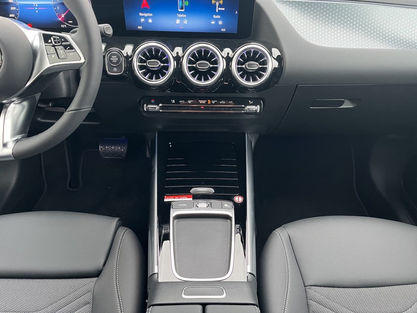 Mercedes-Benz B 180 Bild 13