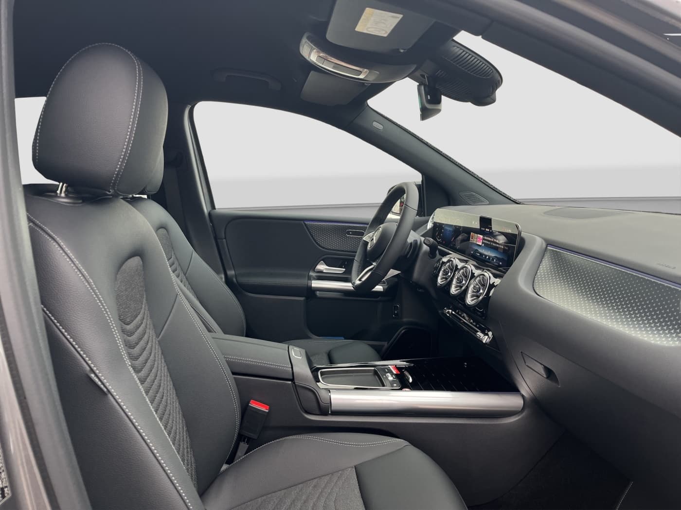 Mercedes-Benz B 180 Bild 15