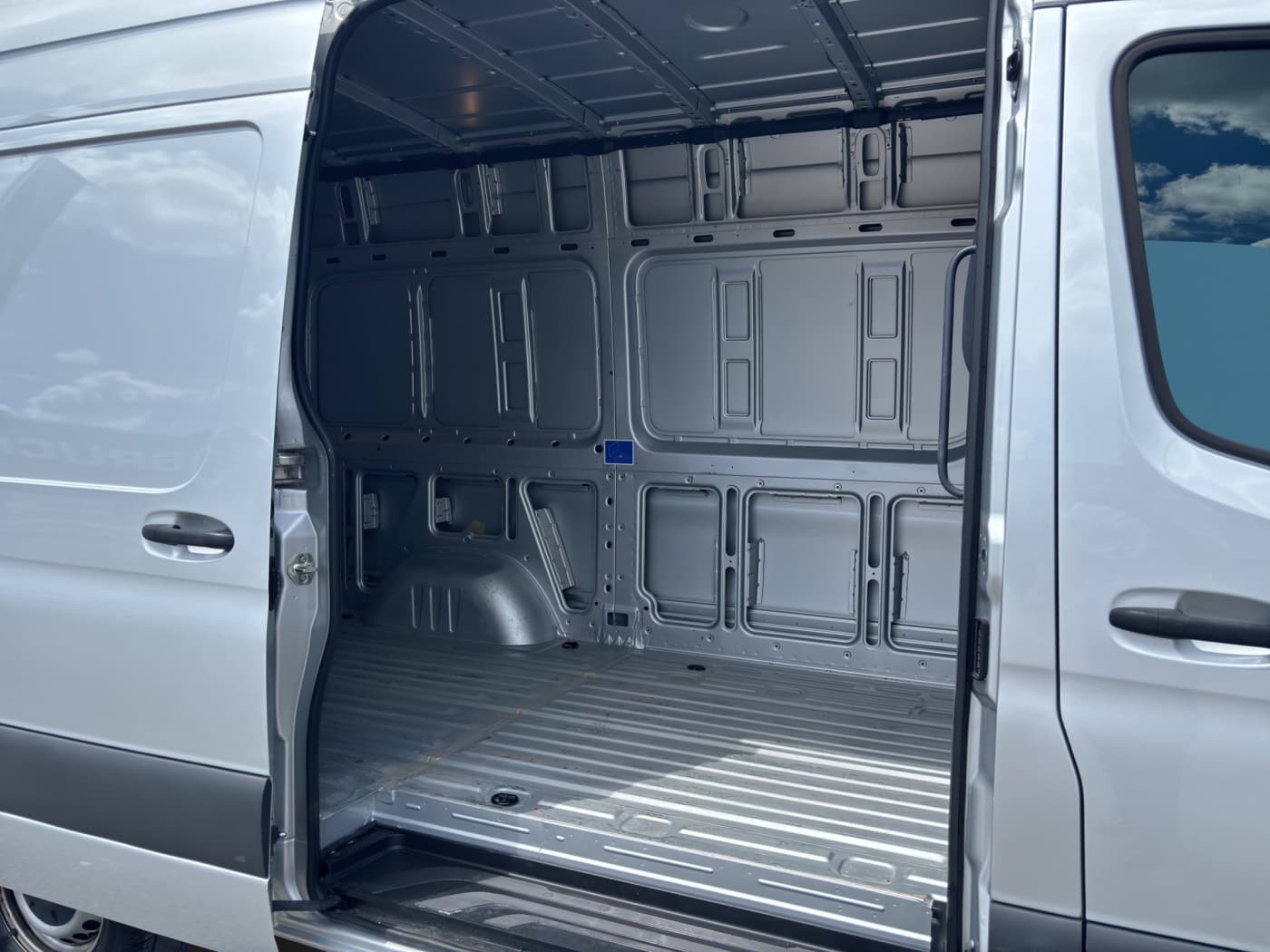 Mercedes-Benz Sprinter 315 CDI Kasten Hochdach Bild 16