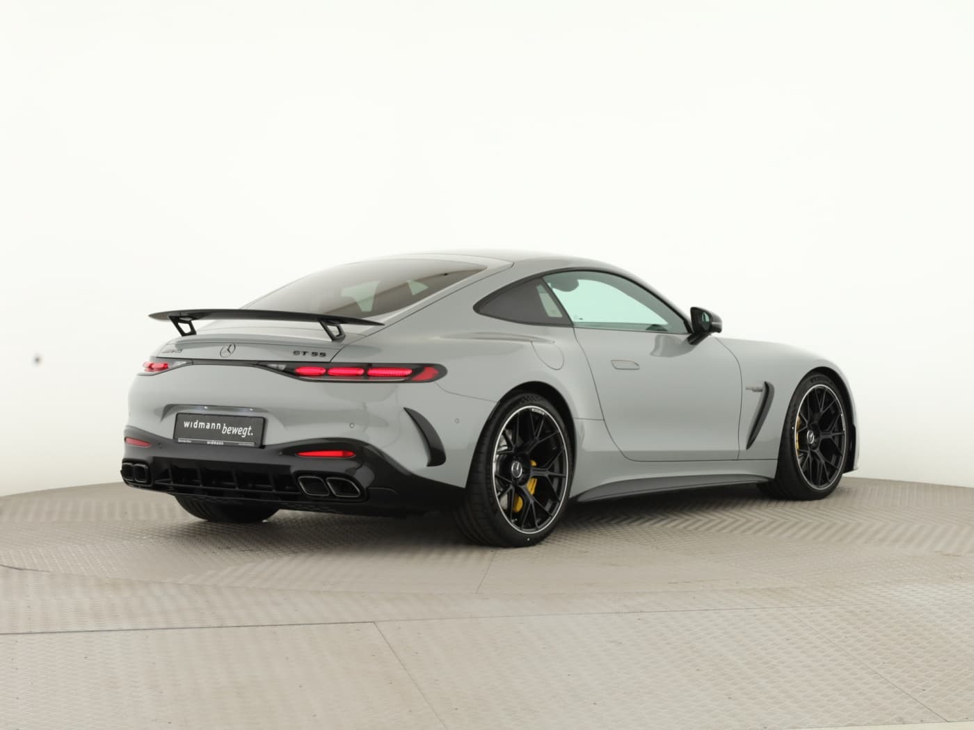 Mercedes-Benz AMG GT 55 4MATIC+ Bild 6