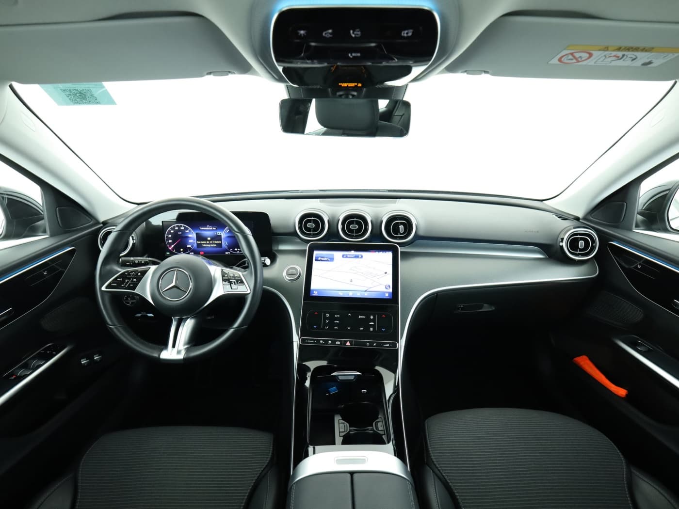 Mercedes-Benz C 300 e T Bild 19