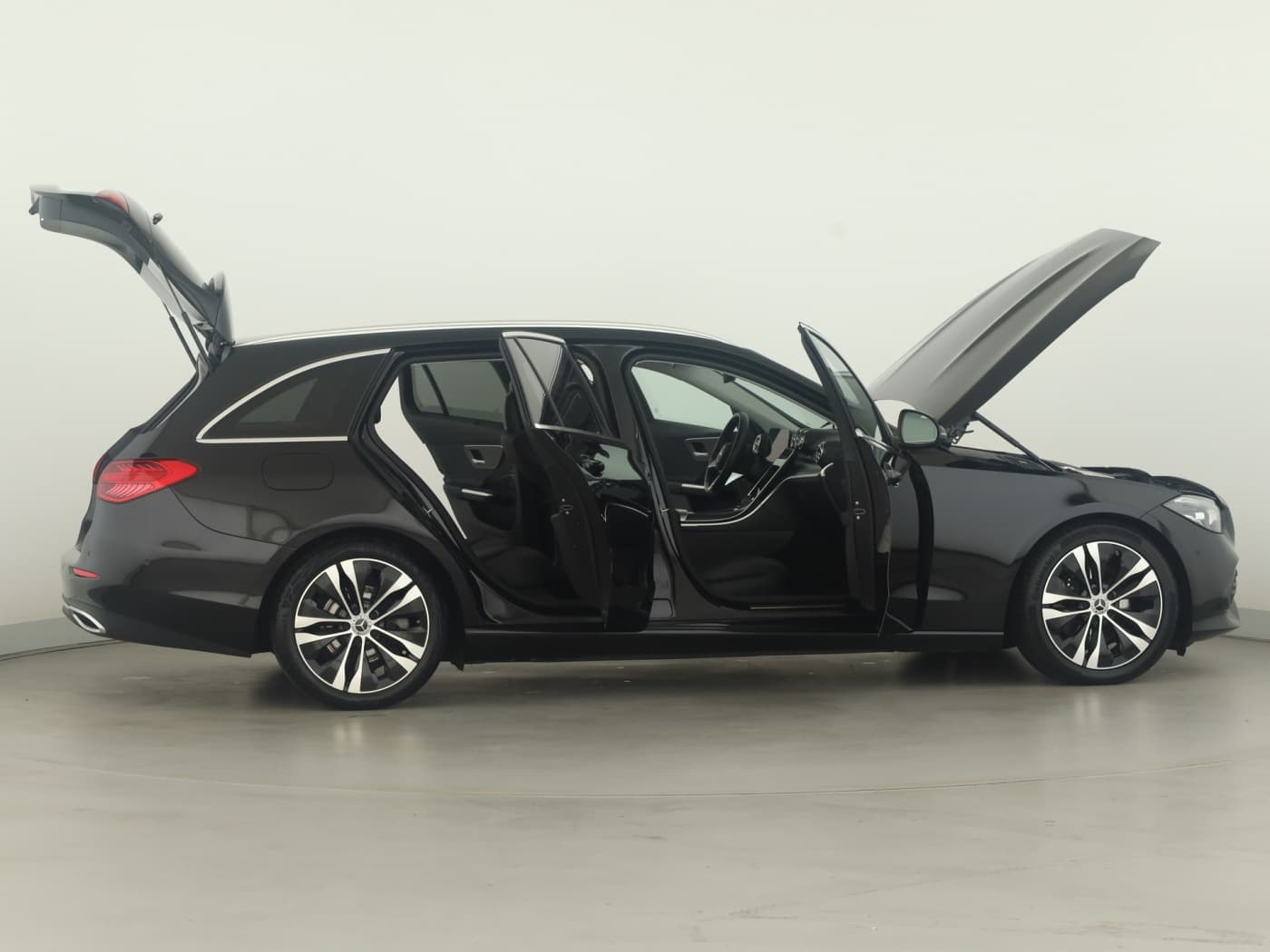 Mercedes-Benz C 220 d T Bild 8