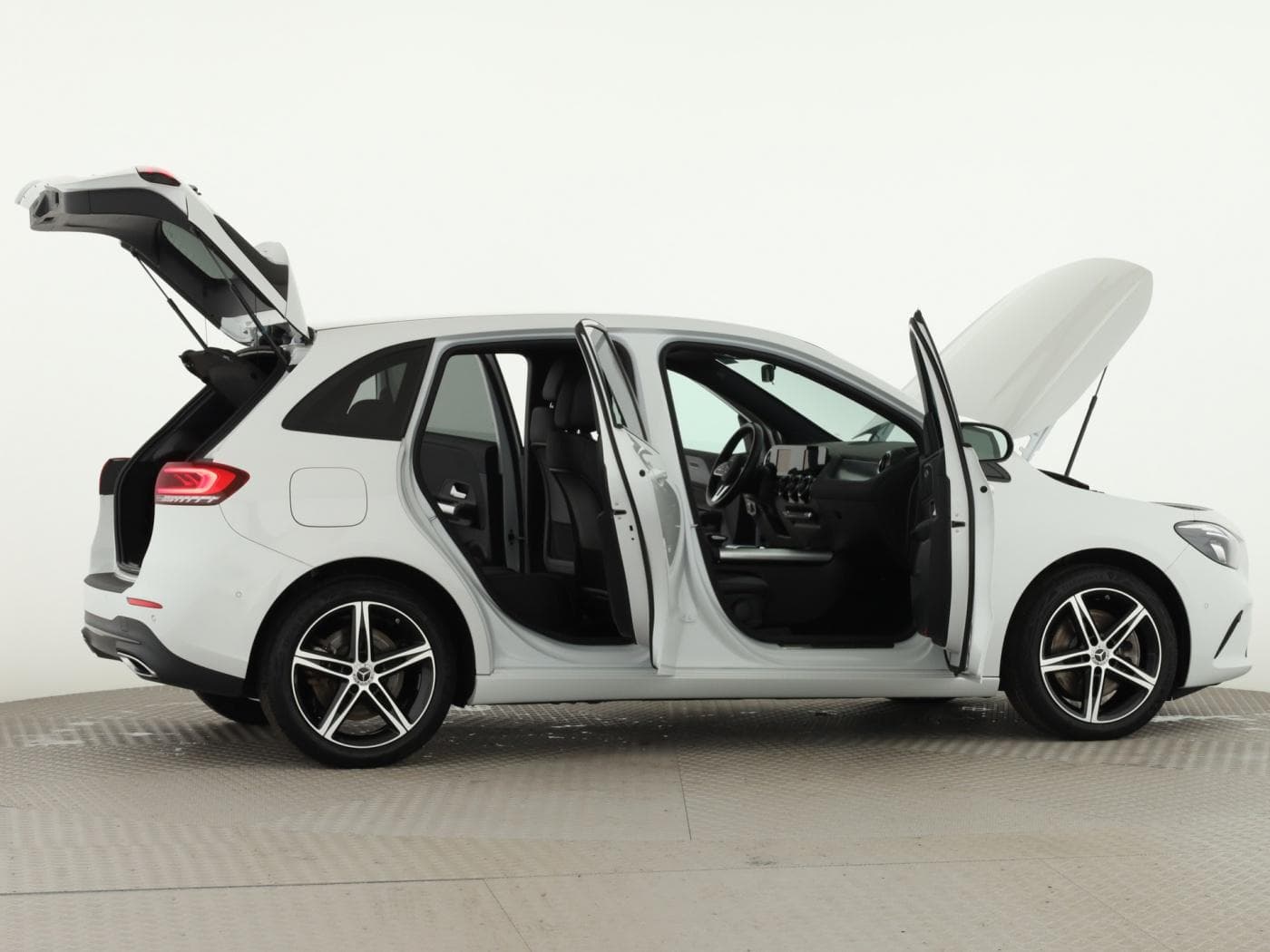 Mercedes-Benz B 250 e Bild 8