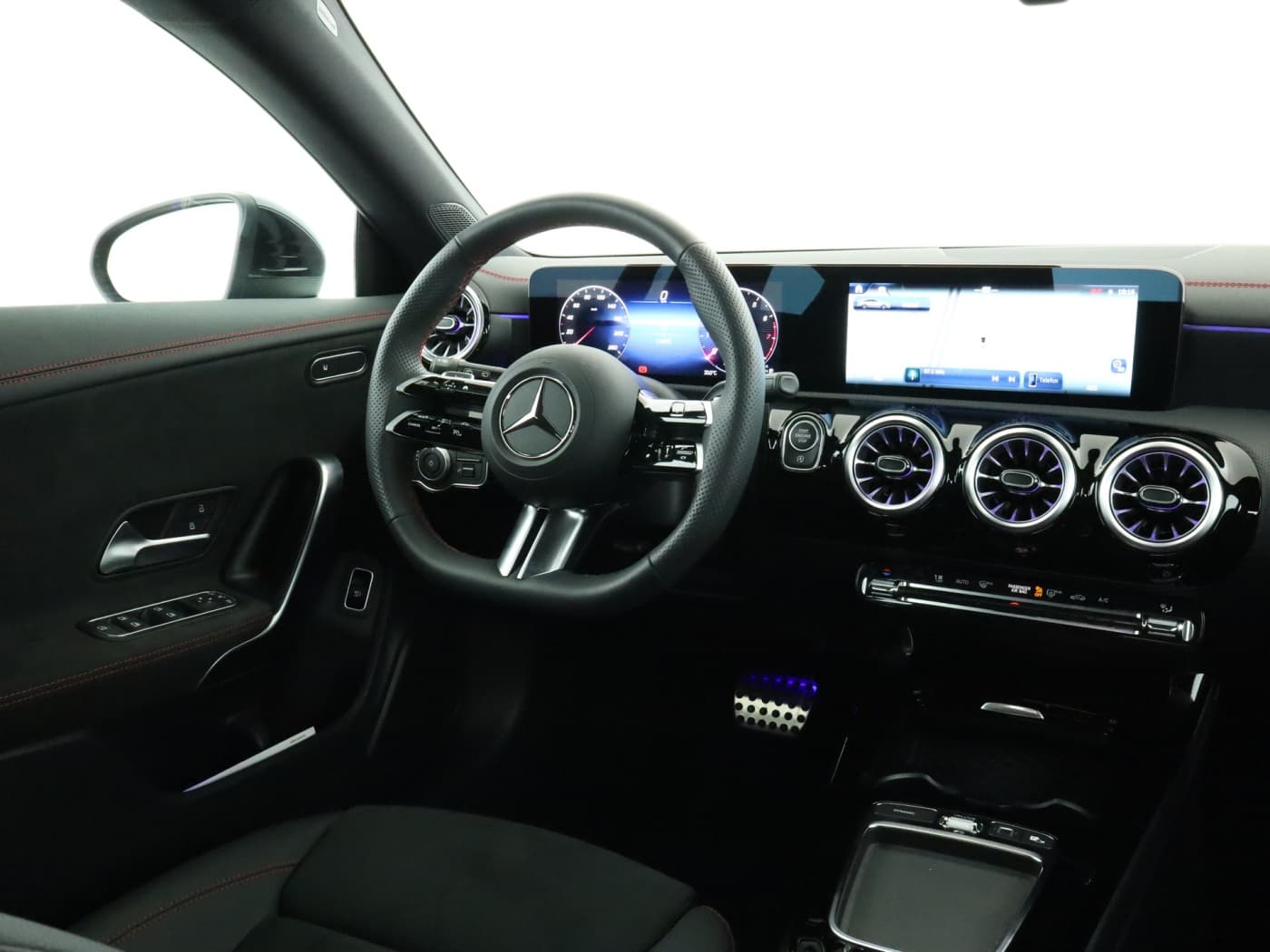 Mercedes-Benz CLA 200 SB Bild 10