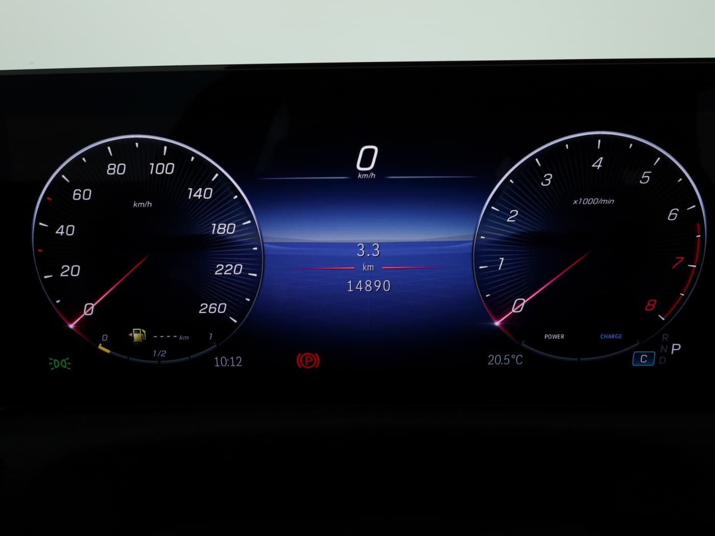 Mercedes-Benz CLA 200 SB Bild 12