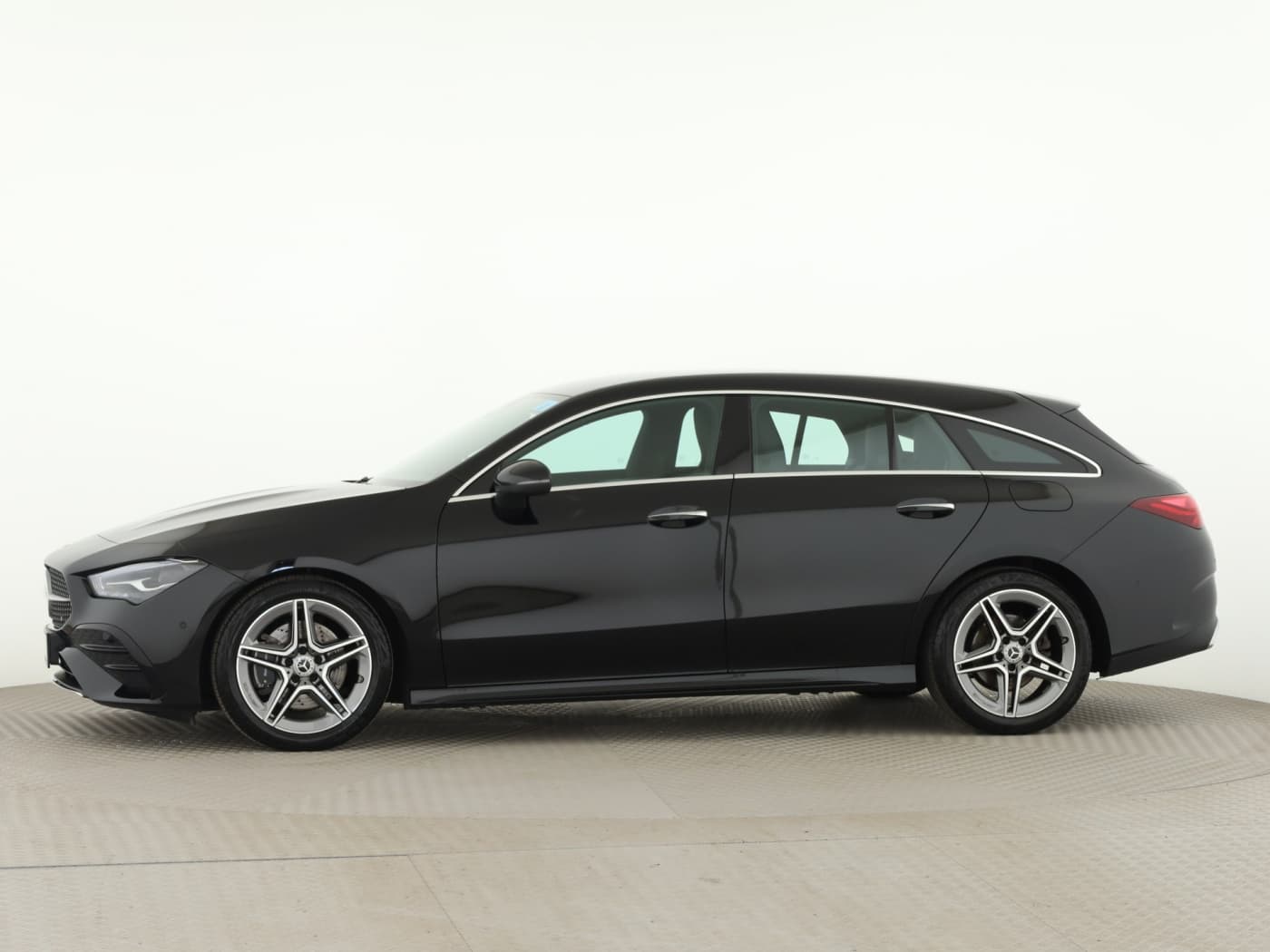 Mercedes-Benz CLA 200 SB Bild 7