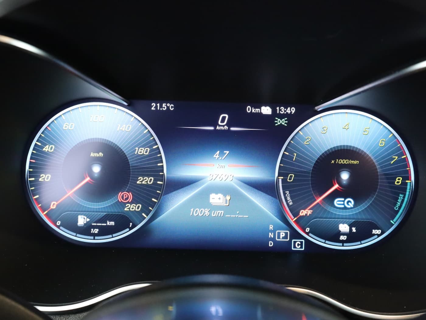 Mercedes-Benz GLC 300 e 4M Bild 12