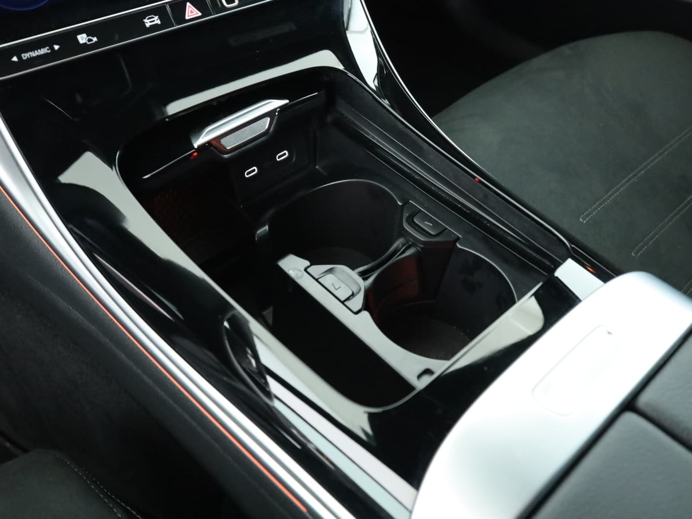 Mercedes-Benz C 300 T Bild 15