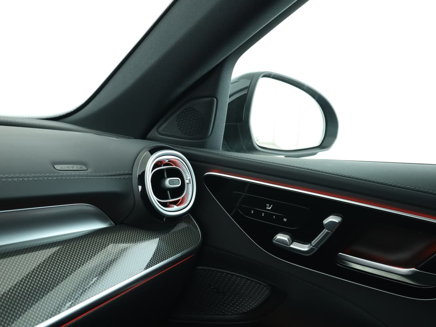 Mercedes-Benz C 300 T Bild 16