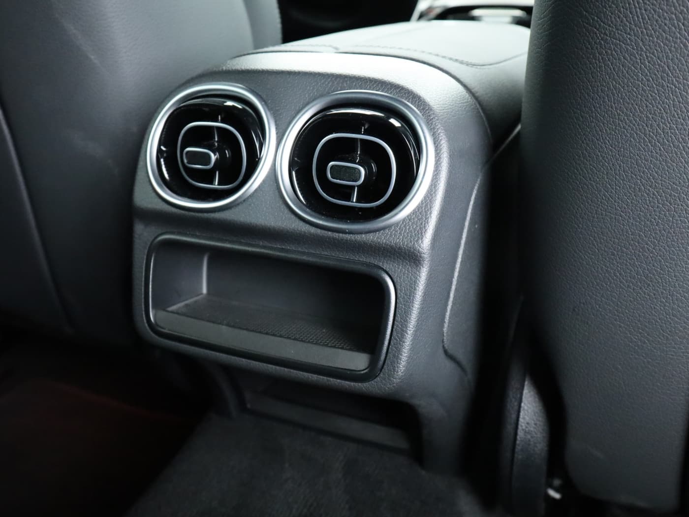 Mercedes-Benz C 300 T Bild 23