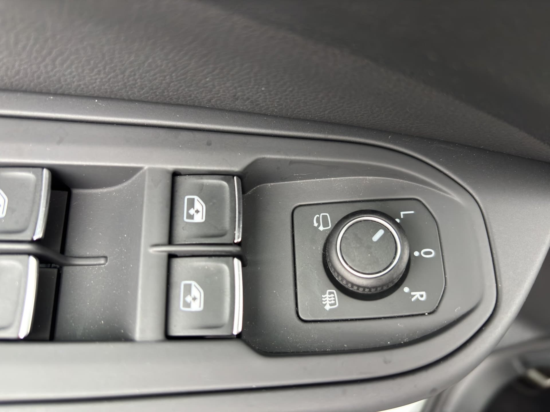 Volkswagen Golf Goal 1.5 TSI 115 PS AHK NAVI ACC Bild 19