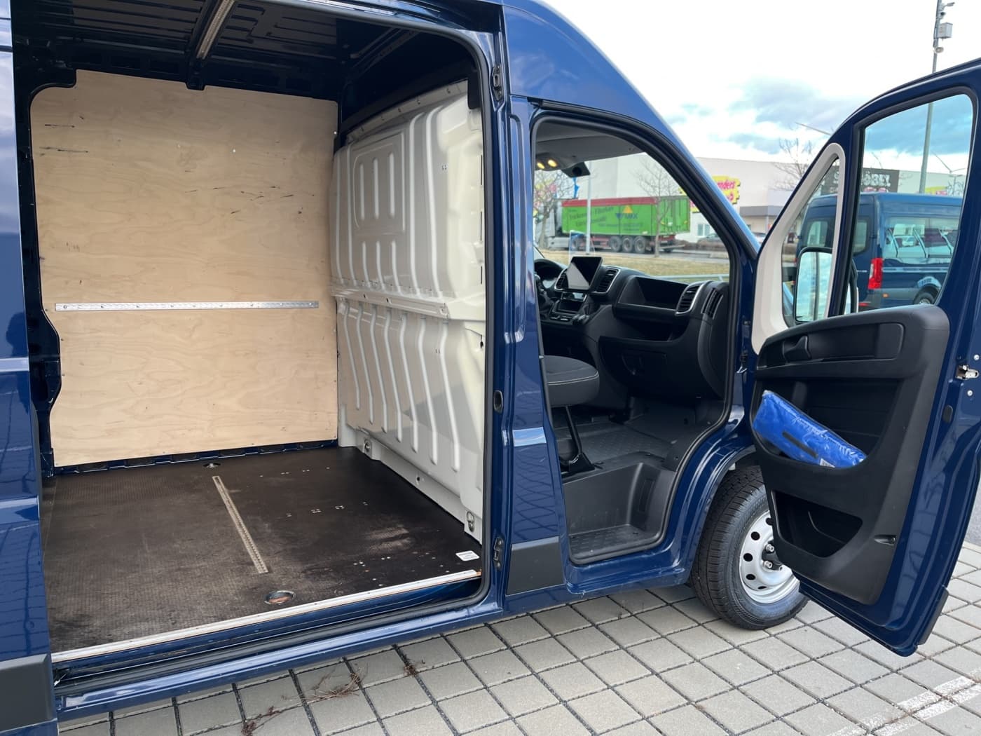 Fiat Ducato Kasten 30  L2H2 Bild 20
