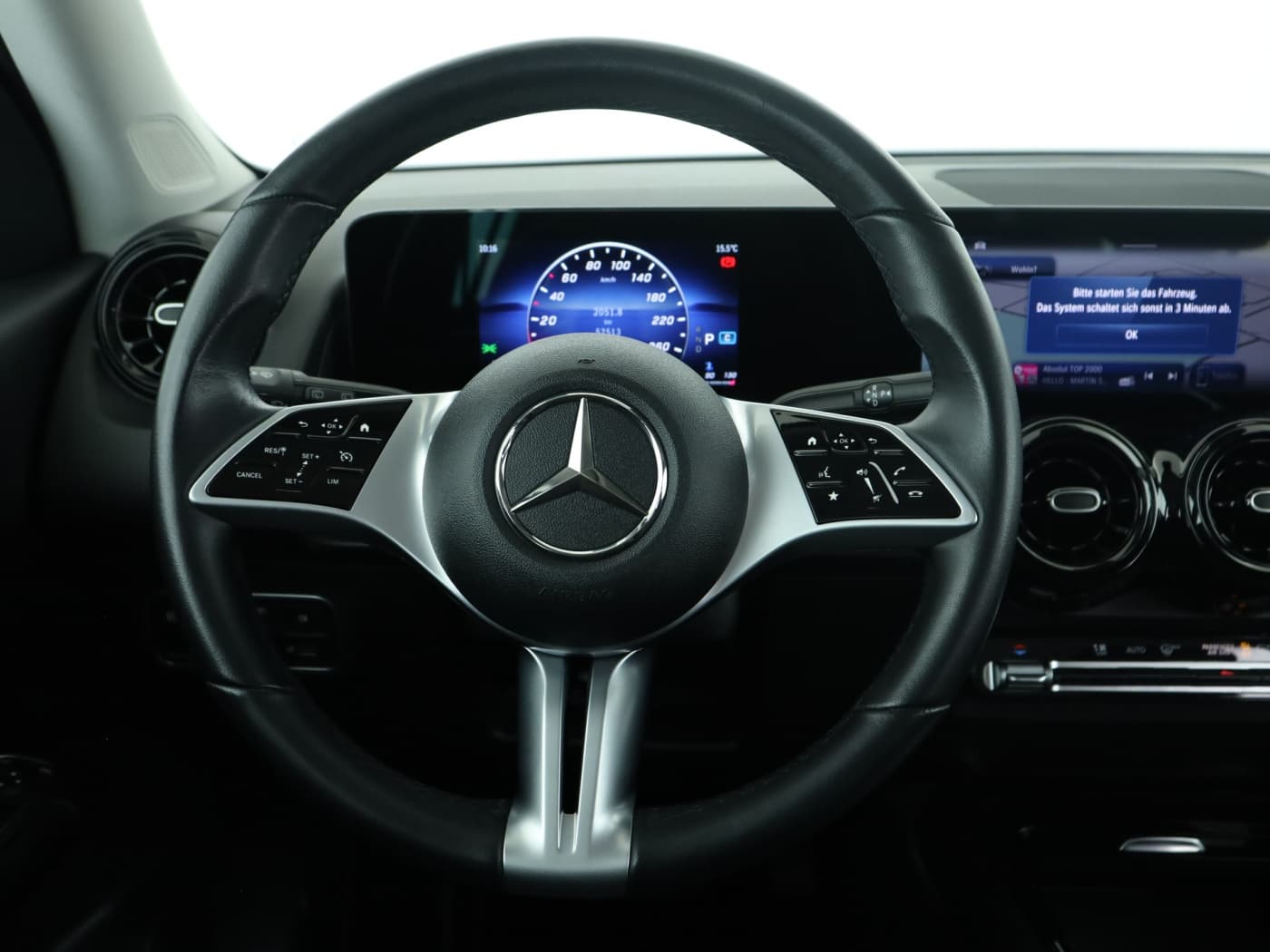 Mercedes-Benz GLB 180 d Bild 11