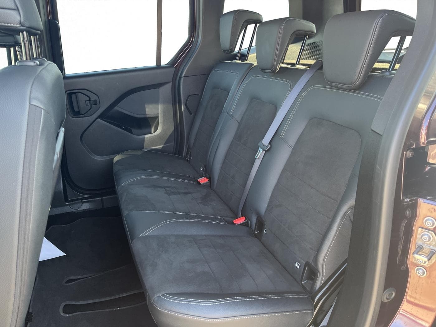 Mercedes-Benz T 180 d Bild 17