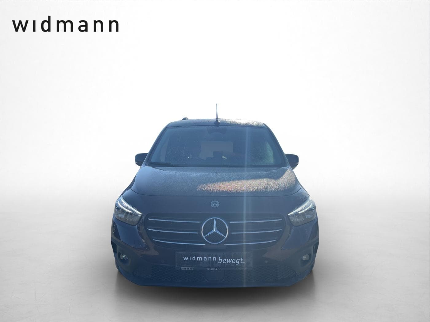 Mercedes-Benz T 180 d Bild 3