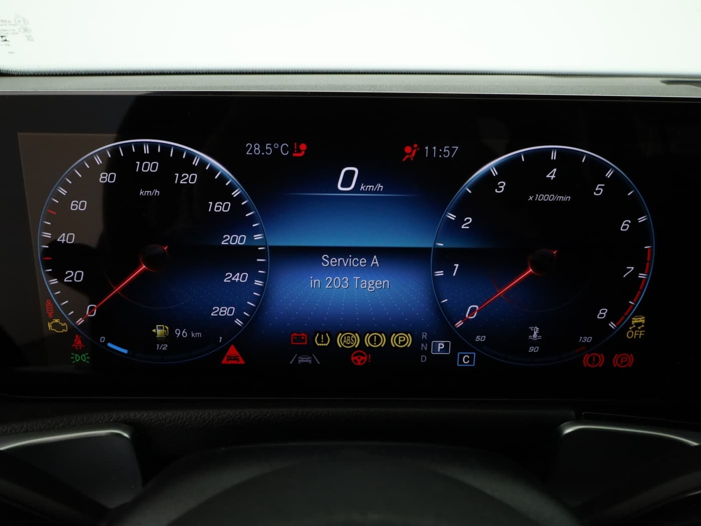 Mercedes-Benz GLB 35 AMG 4M Bild 12