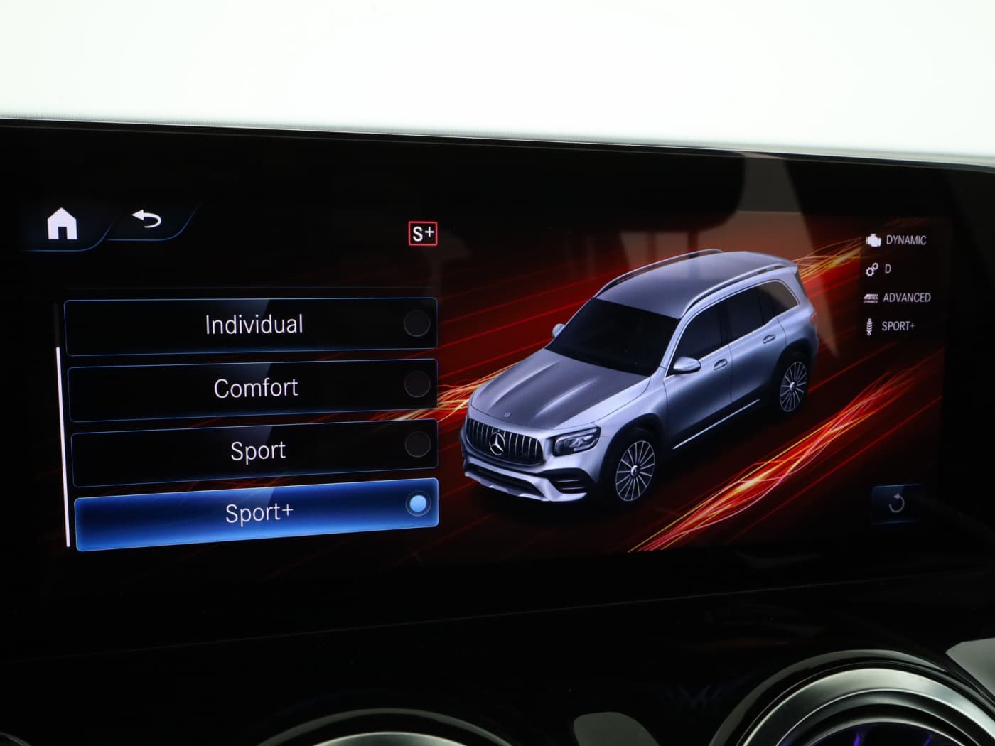 Mercedes-Benz GLB 35 AMG 4M Bild 27