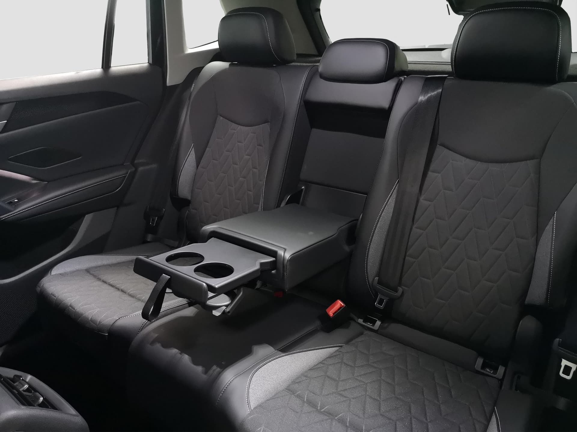 Volkswagen Tiguan GOAL 1.5 l eTSI OPF DSG Bild 17