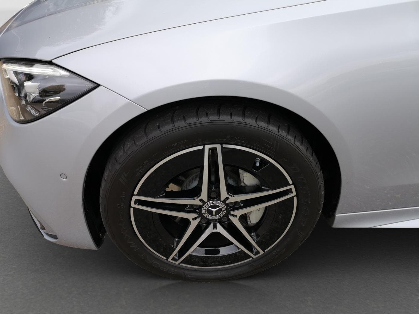 Mercedes-Benz C 300 e Bild 19