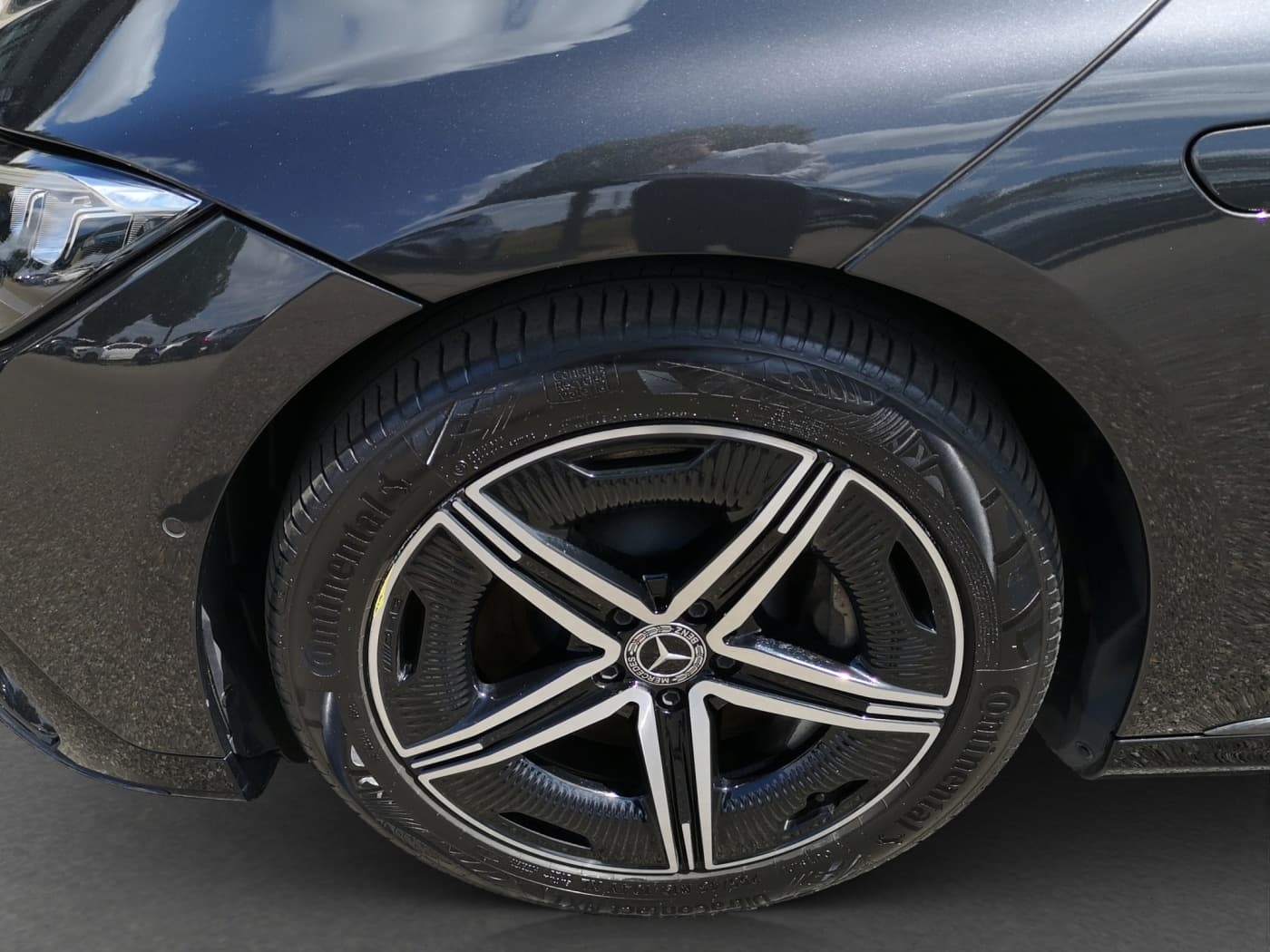 Mercedes-Benz EQE 350 Bild 19