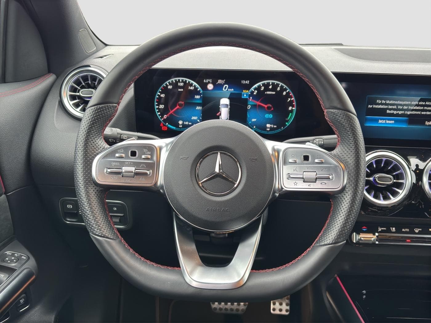 Mercedes-Benz GLA 250 e Bild 10