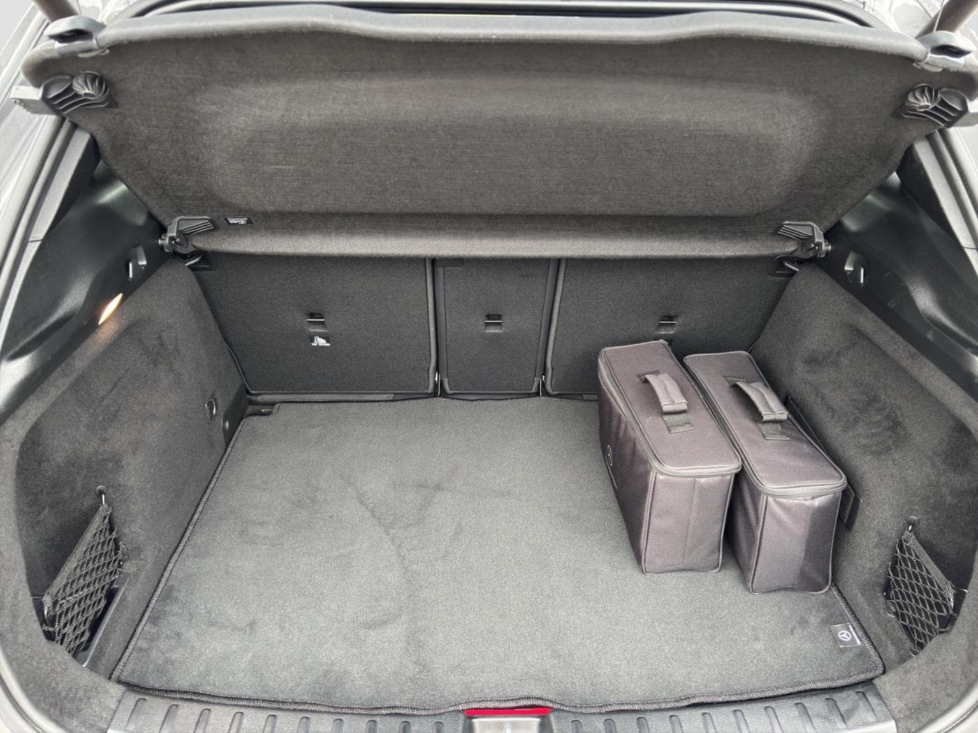 Mercedes-Benz GLA 250 e Bild 18