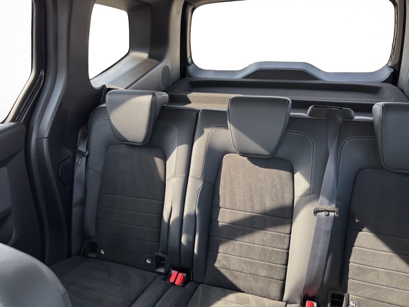 Mercedes-Benz T 180 d PROGRESSIVE Standard Bild 17