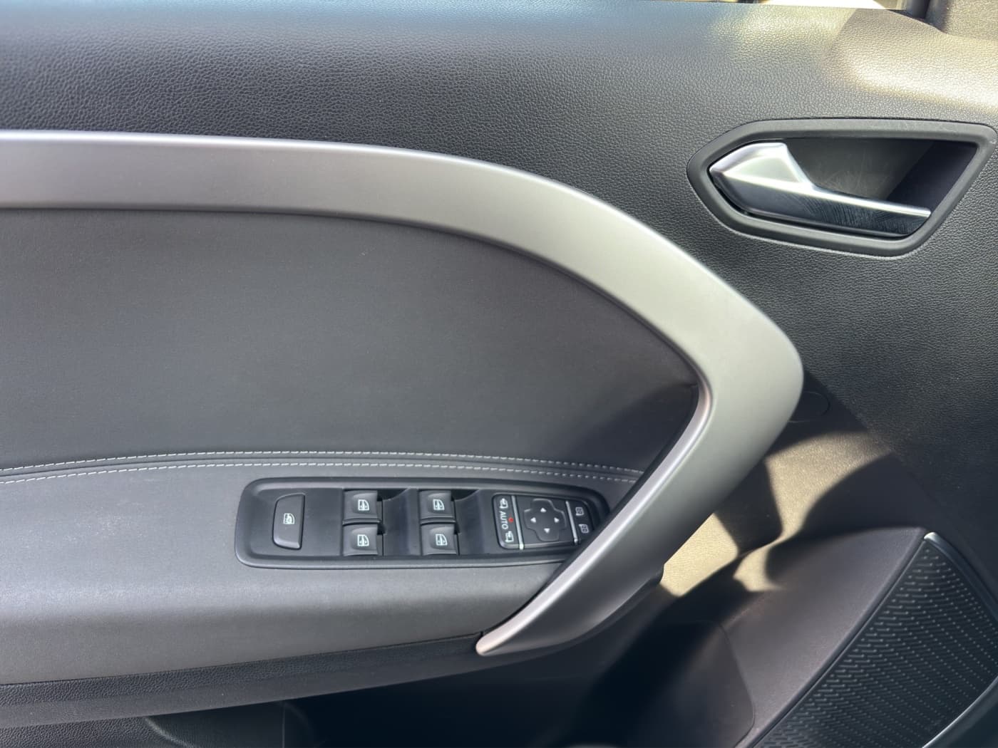 Mercedes-Benz T 180 d PROGRESSIVE Standard Bild 18