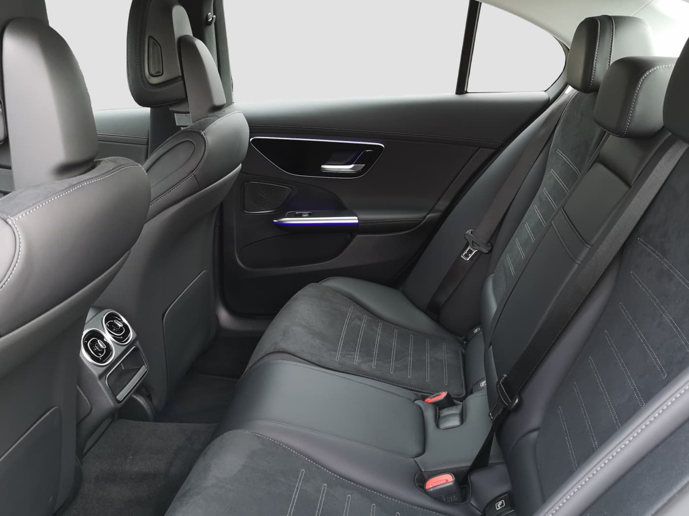 Mercedes-Benz C 200 Bild 15