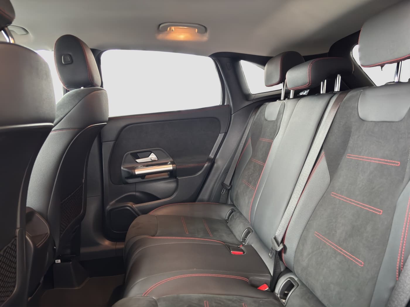 Mercedes-Benz GLA 200 d Bild 17