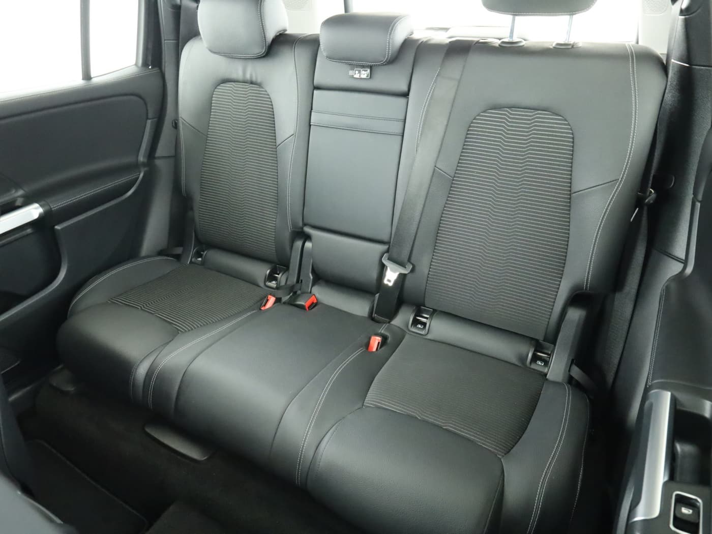 Mercedes-Benz GLB 220 d Bild 18