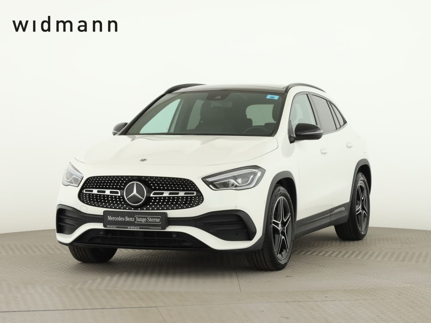 Mercedes-Benz GLA 200