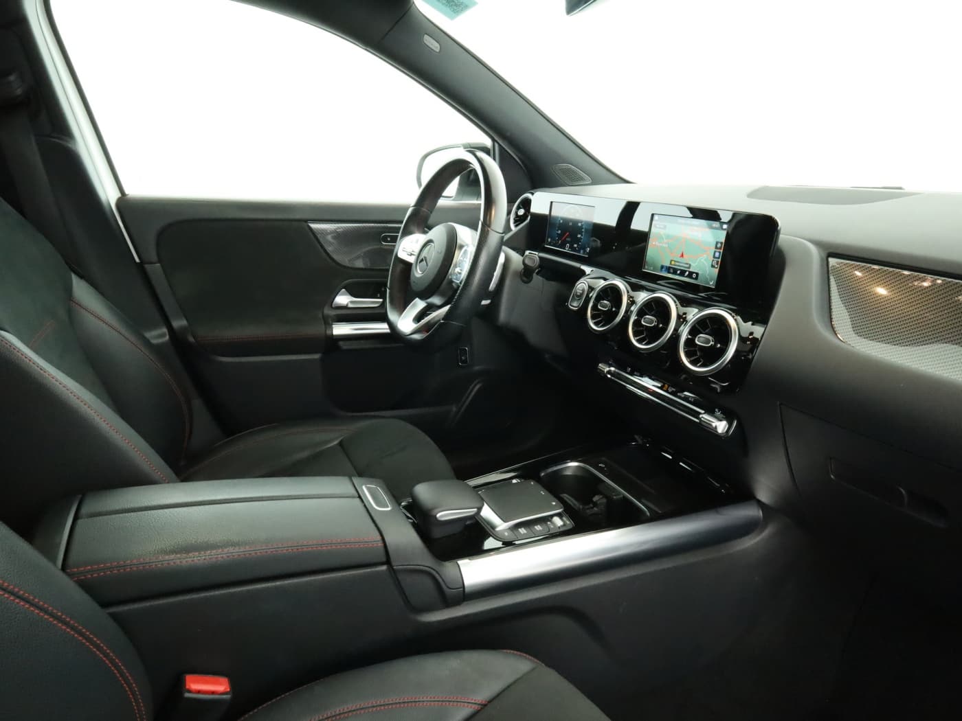 Mercedes-Benz GLA 200 Bild 17