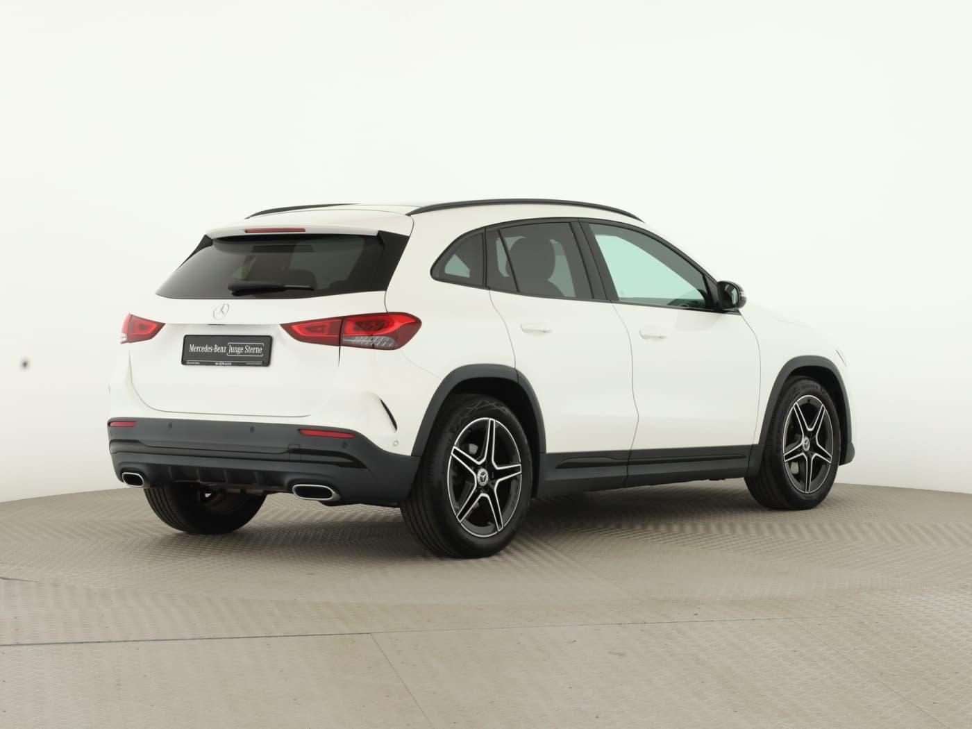 Mercedes-Benz GLA 200 Bild 6
