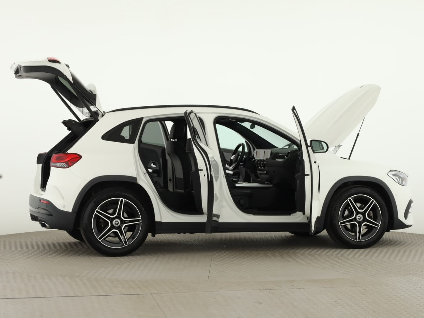 Mercedes-Benz GLA 200 Bild 8