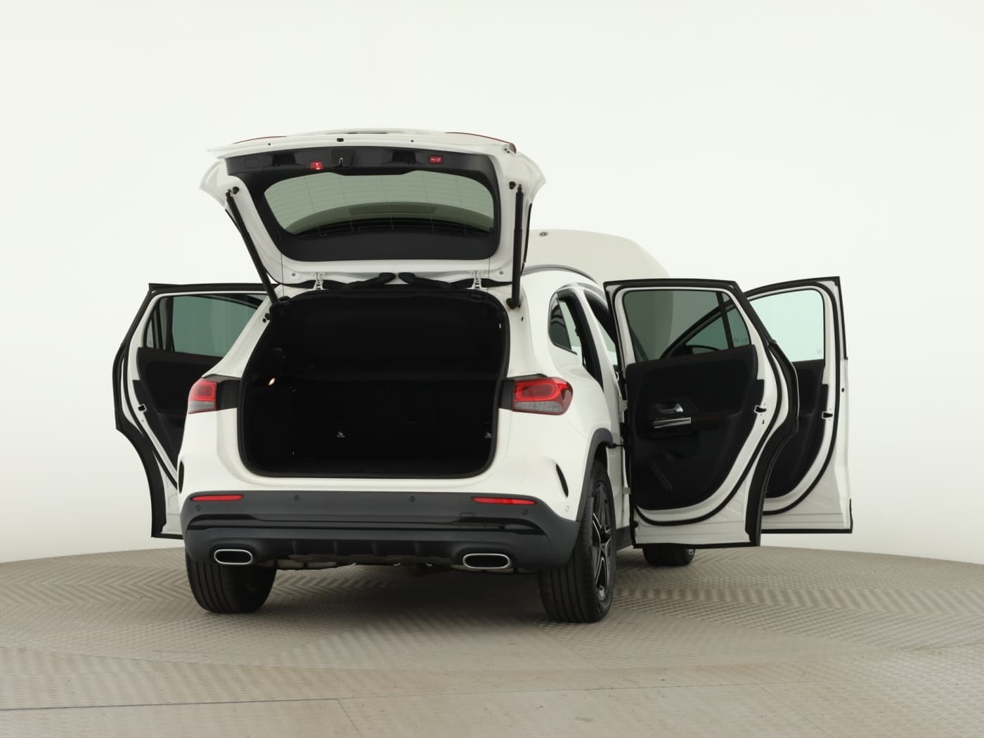 Mercedes-Benz GLA 200 Bild 9