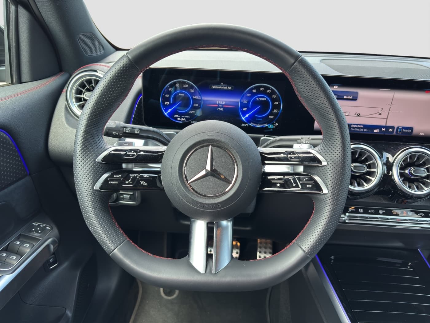 Mercedes-Benz EQB 300 4M Bild 10