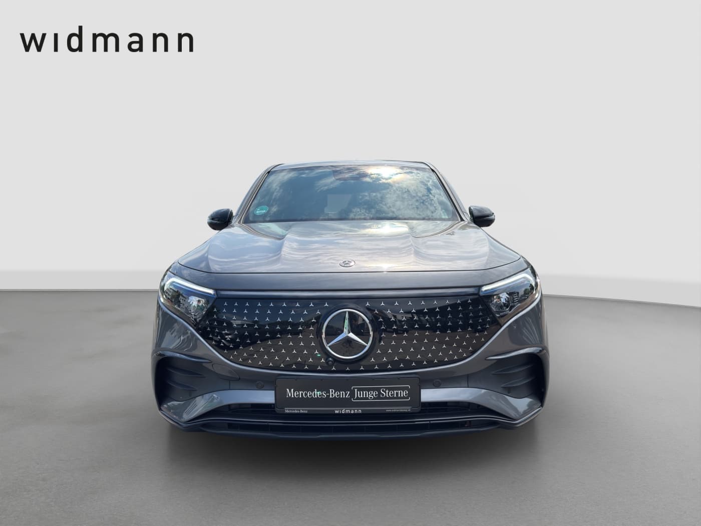 Mercedes-Benz EQB 300 4M Bild 2