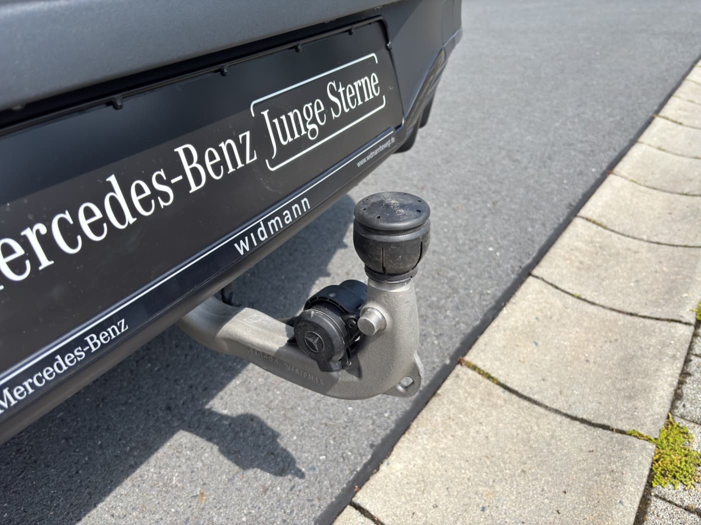 Mercedes-Benz EQB 300 4M Bild 20