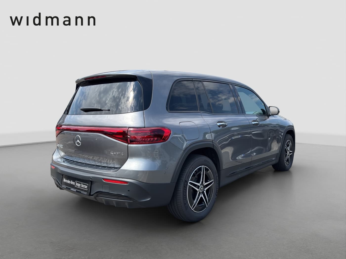 Mercedes-Benz EQB 300 4M Bild 3