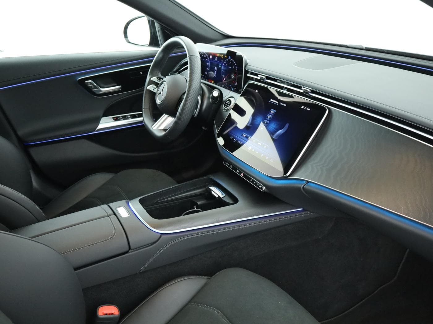 Mercedes-Benz E 220 d Bild 17