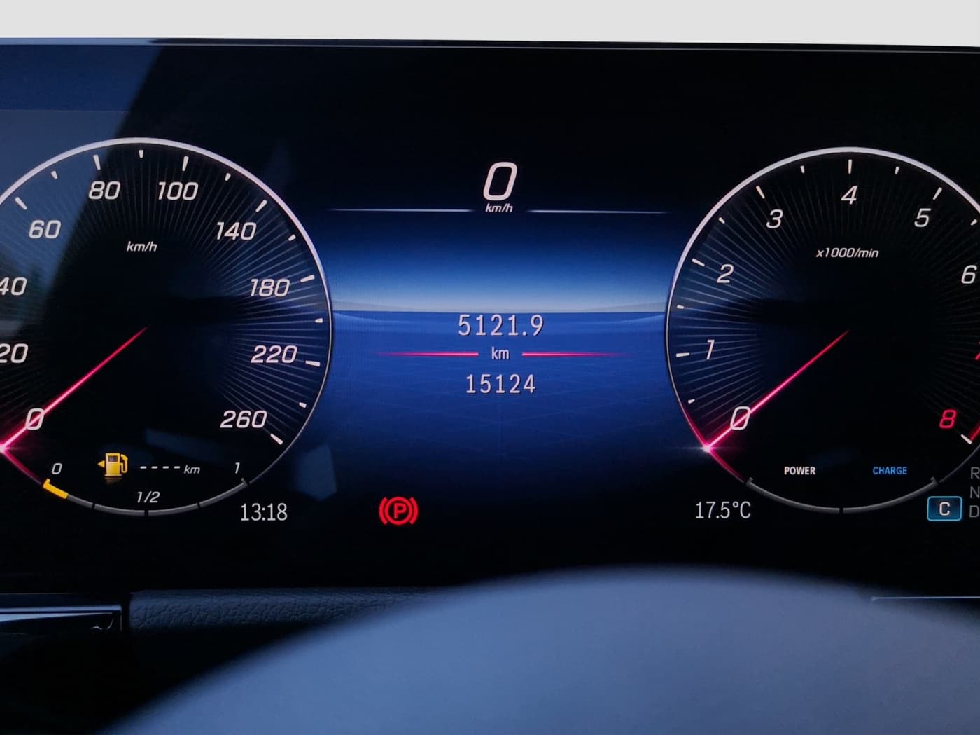 Mercedes-Benz GLA 200 Bild 11