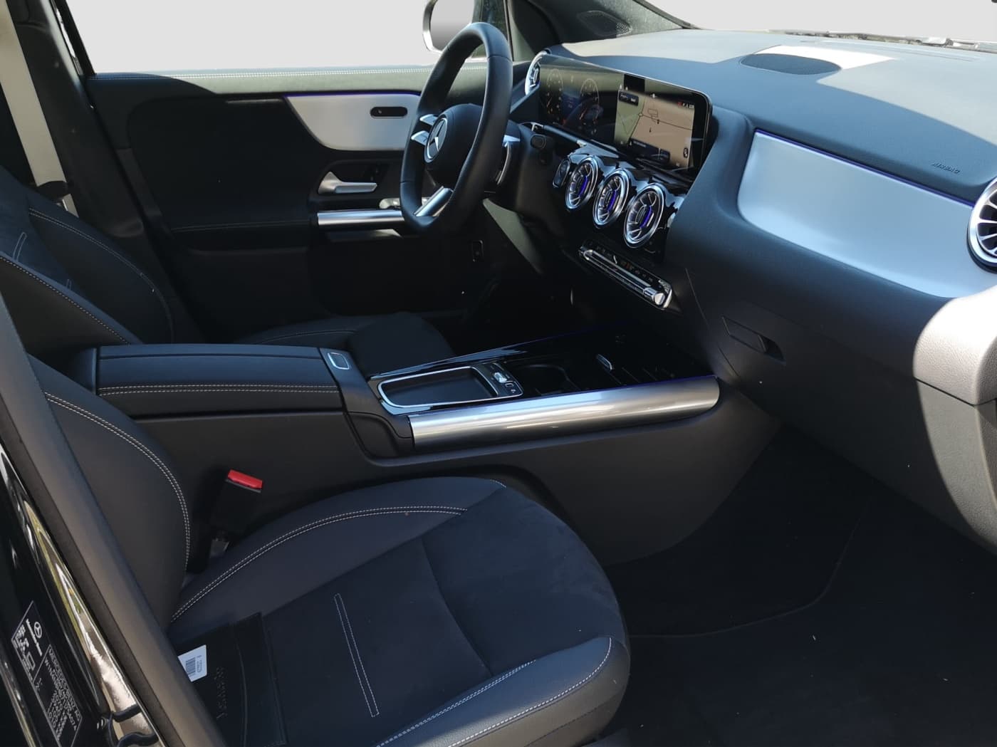 Mercedes-Benz GLA 200 Bild 15