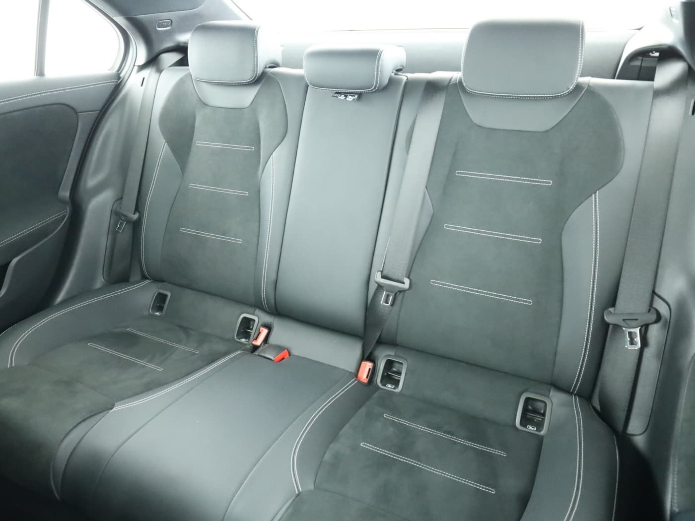 Mercedes-Benz A 250 e Lim Bild 18